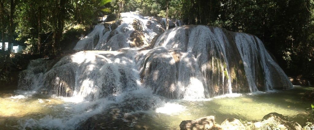 Tentena Tour visiting Saluopa Waterfall